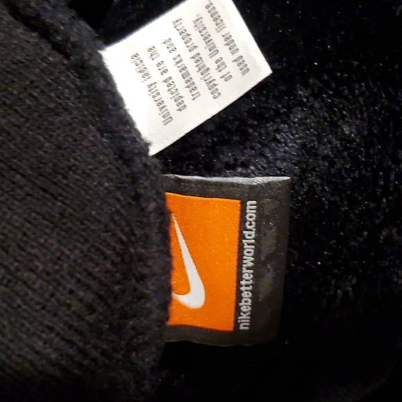 Black Nike OSU Beanie/Winter Hat; black with orange & white; NWOT - Picture 3 of 3